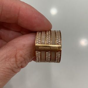 Michael Kors ring